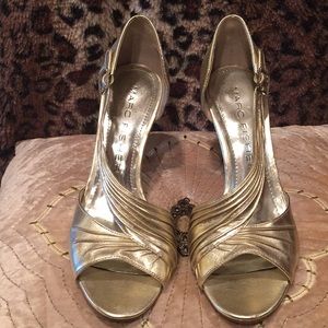 Marc Fisher gold heels, 7M
